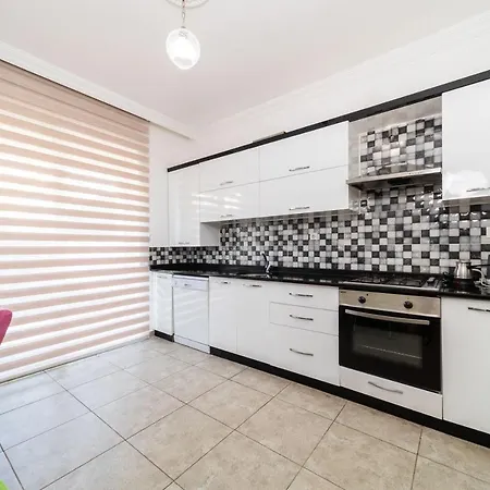 아파트 Refreshing House With Private Pool In Antalya